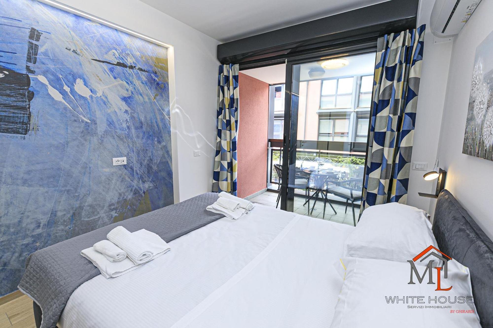 Glicine House Aquarium By Ml White House Apartment Genua
